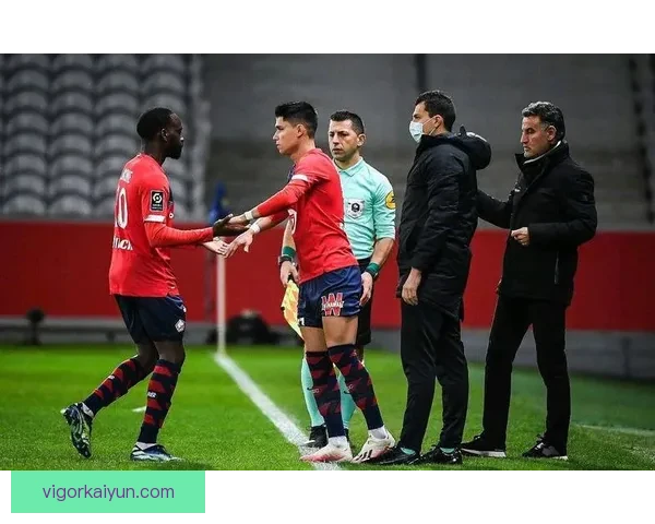 足球黑马球队在新赛季展现强劲竞争力，值得关注表现稳健